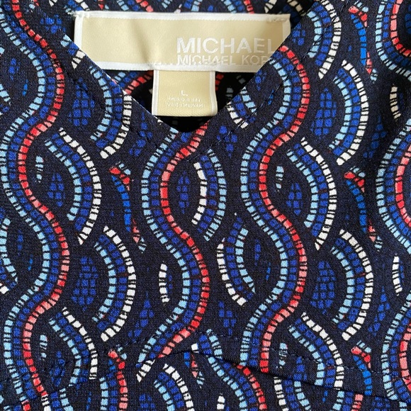 Beautiful Michael Kors dress! - Picture 3 of 3